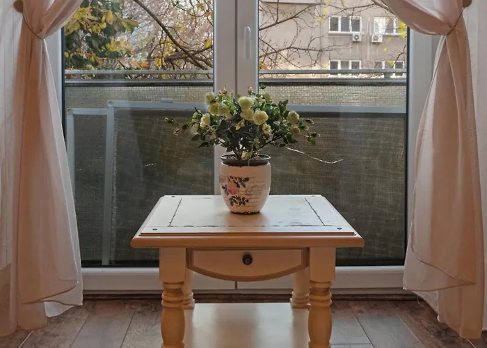 Feels Like - Old Town Apartment *
