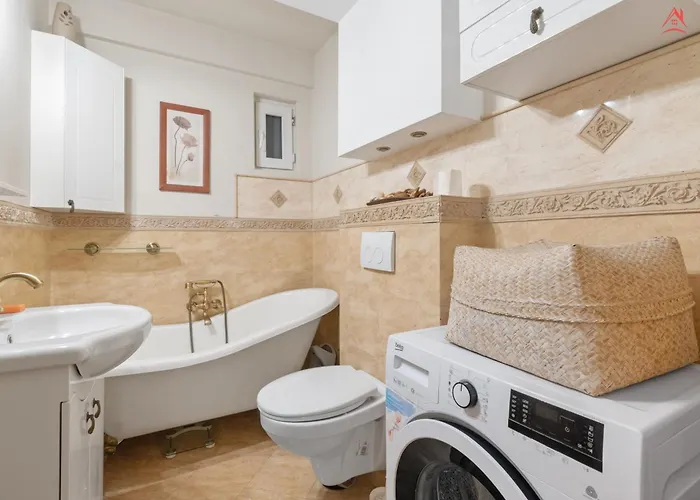 Feels Like - Old Town * 부쿠레슈티